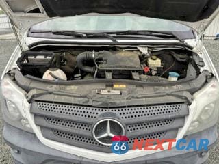 Zdjęcie 12 z 13 samochodu: 2018 MERCEDES BENZ SPRINTER 2500 VIN:WD3PE7CDXJP618033 - miniatura