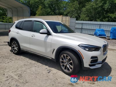 Czwarte zdjęcie samochodu z boku: 2023 BMW X5 XDRIVE40I VIN:5UXCR6C01P9R27000 - miniatura