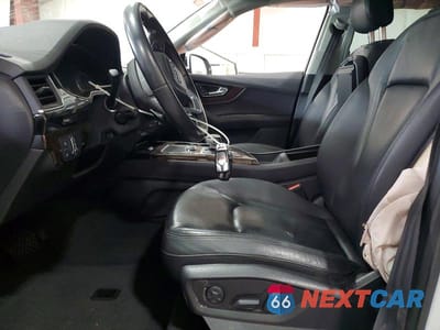 Zdjęcie 7 z 12 samochodu: 2018 AUDI Q7 PREMIUM PLUS VIN:WA1LAAF7XJD001911 - miniatura