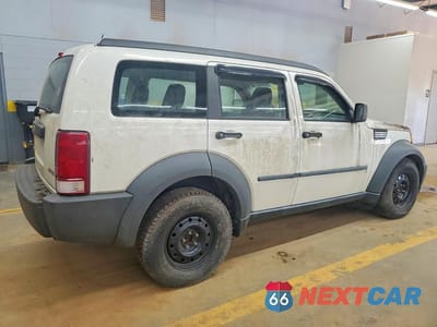 Trzecie zdjęcie samochodu z tyłu: 2008 DODGE NITRO SXT VIN:1D8GU28K08W114501 - miniatura