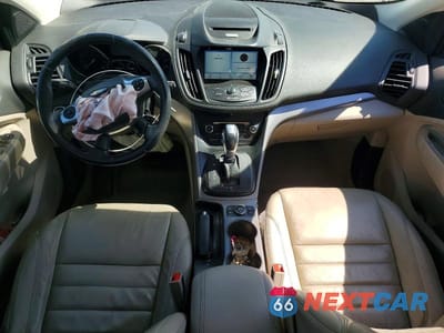 Zdjęcie 8 z 13 samochodu: 2016 FORD ESCAPE SE VIN:1FMCU0GX2GUC05175 - miniatura