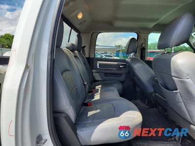 Zdjęcie 10 z 13 samochodu: 2019 RAM 1500 CLASSIC SLT VIN:1C6RR6TT5KS562254 - miniatura