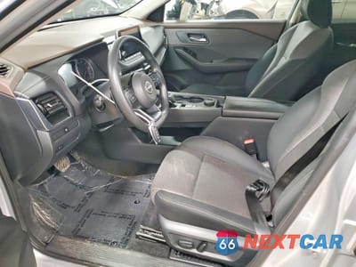 Zdjęcie 7 z 14 samochodu: 2022 NISSAN ROGUE SV VIN:5N1BT3BB7NC694915 - miniatura