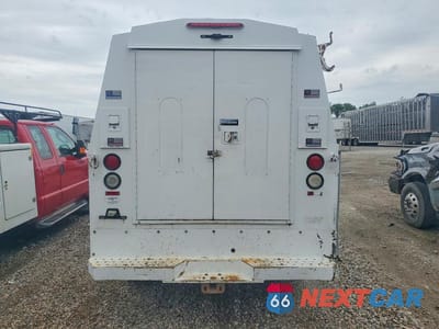 Zdjęcie 6 z 12 samochodu: 2006 CHEVROLET SILVERADO C2500 HEAVY DUTY VIN:1GBHC24U06E150175 - miniatura