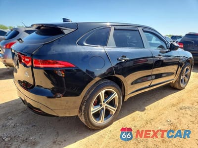 Trzecie zdjęcie samochodu z tyłu: 2017 JAGUAR F-PACE S VIN:SADCM2BV8HA892756 - miniatura
