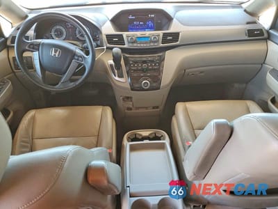 Zdjęcie 8 z 12 samochodu: 2011 HONDA ODYSSEY EXL VIN:5FNRL5H65BB031754 - miniatura