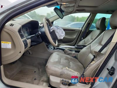Zdjęcie 7 z 12 samochodu: 2004 VOLVO XC70 VIN:YV1SZ59H841124421 - miniatura