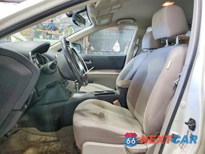 Zdjęcie 7 z 13 samochodu: 2010 NISSAN ROGUE S VIN:JN8AS5MV9AW603162 - miniatura