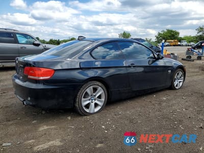 Trzecie zdjęcie samochodu z tyłu: 2009 BMW 335 XI VIN:WBAWC73569E067796 - miniatura