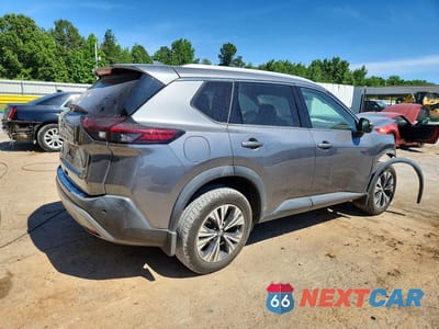 Trzecie zdjęcie samochodu z tyłu: 2021 NISSAN ROGUE SV VIN:5N1AT3BA2MC734285 - miniatura