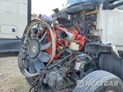 Zdjęcie 7 z 10 samochodu: 2019 KENWORTH T680 SEMI TRUCK VIN:1NKYA38X4KJ243518 - miniatura