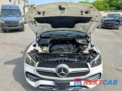 Zdjęcie 9 z 10 samochodu: 2021 MERCEDES-BENZ GLE 350 4MATIC VIN:4JGFB4KB3MA433186 - miniatura