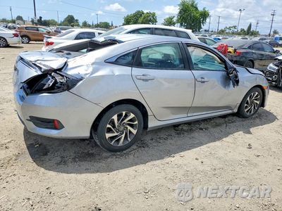 Trzecie zdjęcie samochodu z tyłu: 2017 HONDA CIVIC EX VIN:19XFC2F71HE228013 - miniatura