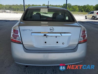 Zdjęcie 6 z 12 samochodu: 2010 NISSAN SENTRA 2.0 VIN:3N1AB6AP2AL672906 - miniatura