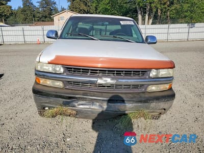 Piąte zdjęcie samochodu w środku: 1999 CHEVROLET SILVERADO K2500 VIN:1GCGK29U4XE179778 - miniatura
