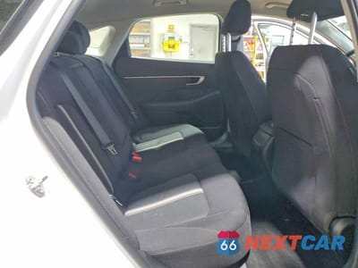 Zdjęcie 10 z 12 samochodu: 2025 HYUNDAI SONATA SEL VIN:KMHL64JA6SA439898 - miniatura