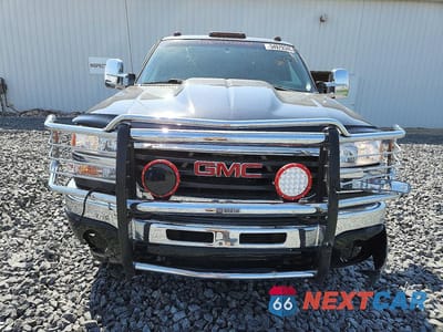 Piąte zdjęcie samochodu w środku: 2001 GMC NEW SIERRA K3500 VIN:1GTJK391X1E284513 - miniatura