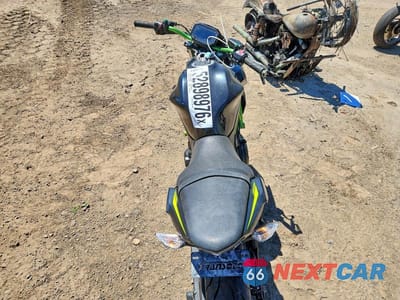 Zdjęcie 6 z 9 samochodu: 2022 KAWASAKI ER650 L VIN:ML5EREL16NDA49925 - miniatura