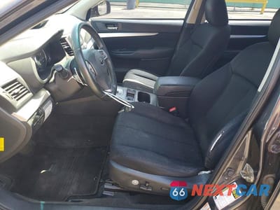 Zdjęcie 7 z 12 samochodu: 2012 SUBARU LEGACY 2.5I PREMIUM VIN:4S3BMBC65C3030039 - miniatura