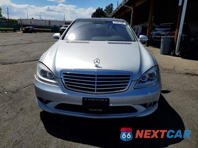 Piąte zdjęcie samochodu w środku: 2007 MERCEDES-BENZ S 550 4MATIC VIN:WDDNG86X47A147808 - miniatura