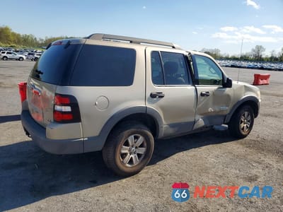 Trzecie zdjęcie samochodu z tyłu: 2006 FORD EXPLORER XLT VIN:1FMEU73E26UB15254 - miniatura