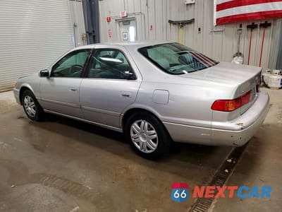 Drugie zdjęcie samochodu z przodu: 2001 TOYOTA CAMRY LE 4D SEDAN VIN:4T1BG22K91U862606 - miniatura