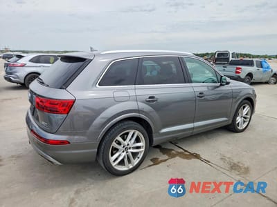 Trzecie zdjęcie samochodu z tyłu: 2018 AUDI Q7 PRESTIGE VIN:WA1VAAF74JD025470 - miniatura