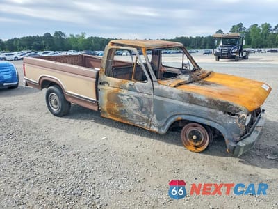 Czwarte zdjęcie samochodu z boku: 1986 FORD F150 VIN:1FTCF15H0GNB10513 - miniatura
