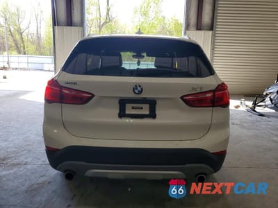 Zdjęcie 6 z 14 samochodu: 2016 BMW X1 XDRIVE28I VIN:WBXHT3C31G5E48462 - miniatura