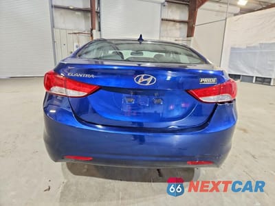 Zdjęcie 6 z 12 samochodu: 2013 HYUNDAI ELANTRA GLS VIN:KMHDH4AE0DU682867 - miniatura