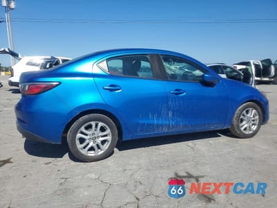 Trzecie zdjęcie samochodu z tyłu: 2017 TOYOTA YARIS IA BASE VIN:3MYDLBYV3HY191680 - miniatura