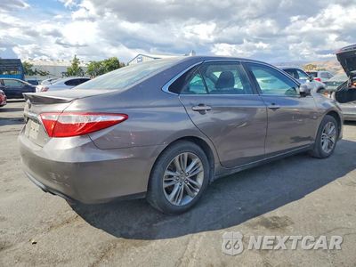 Trzecie zdjęcie samochodu z tyłu: 2017 TOYOTA CAMRY SE VIN:4T1BF1FK4HU306950 - miniatura