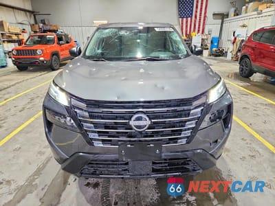Piąte zdjęcie samochodu w środku: 2024 NISSAN ROGUE S VIN:5N1BT3AB8RC688936 - miniatura