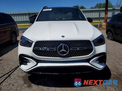 Piąte zdjęcie samochodu w środku: 2025 MERCEDES-BENZ GLE 450E 4MATIC VIN:4JGFB4GB7SB366074 - miniatura