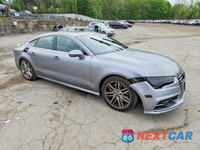 Czwarte zdjęcie samochodu z boku: 2016 AUDI A7 PRESTIGE VIN:WAU2MAFC0GN015225 - miniatura