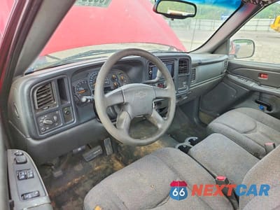 Zdjęcie 8 z 12 samochodu: 2004 CHEVROLET SILVERADO C1500 VIN:1GCEC14X94Z238165 - miniatura