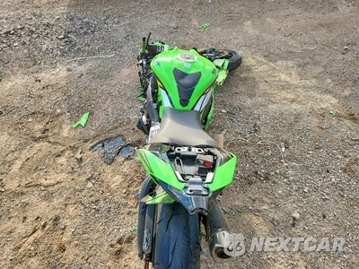 Zdjęcie 6 z 9 samochodu: 2025 KAWASAKI ZX1002 M VIN:JKBZXVM14SA009189 - miniatura