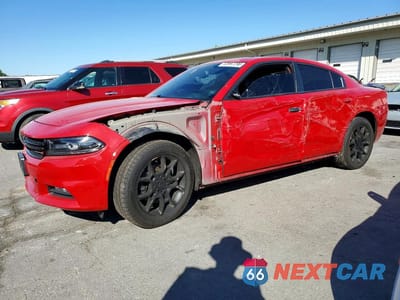 2015 DODGE CHARGER SXT 2C3CDXJGXFH875679 - główne zdjęcie licytacji z USA - miniatura