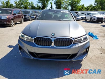 Piąte zdjęcie samochodu w środku: 2025 BMW 330XI VIN:3MW89CW06S8F34207 - miniatura