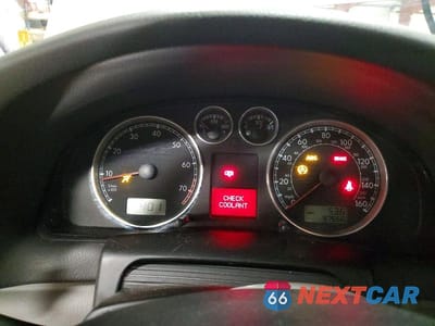 Zdjęcie 9 z 14 samochodu: 2004 VOLKSWAGEN PASSAT GLS VIN:WVWVD63B44E296238 - miniatura