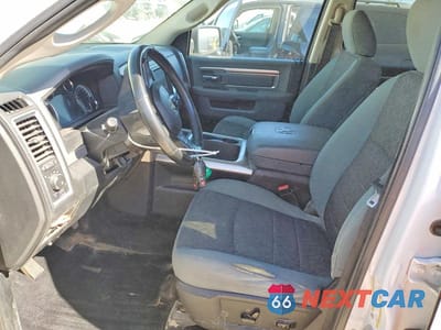 Zdjęcie 7 z 12 samochodu: 2017 RAM 1500 SLT VIN:3C6RR7LT7HG622671 - miniatura