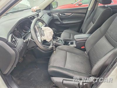Zdjęcie 7 z 13 samochodu: 2017 NISSAN ROGUE S VIN:KNMAT2MT3HP534754 - miniatura