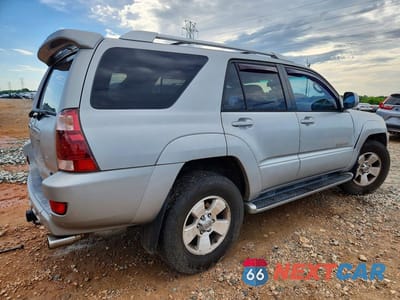 Trzecie zdjęcie samochodu z tyłu: 2004 TOYOTA 4RUNNER LIMITED VIN:JTEBT17R540033829 - miniatura