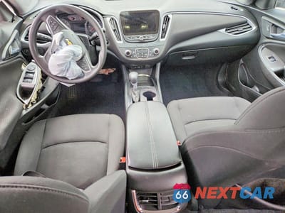 Zdjęcie 8 z 12 samochodu: 2023 CHEVROLET MALIBU LT VIN:1G1ZD5ST1PF144883 - miniatura