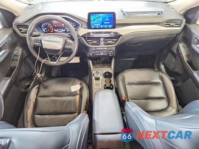 Zdjęcie 8 z 14 samochodu: 2020 FORD ESCAPE SEL VIN:1FMCU9H68LUA27115 - miniatura