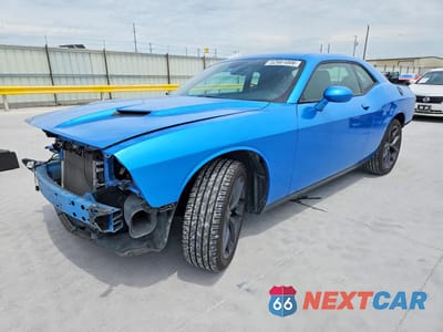 2019 DODGE CHALLENGER SXT 2C3CDZAG2KH684523 - główne zdjęcie licytacji z USA - miniatura