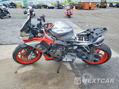 Trzecie zdjęcie samochodu z tyłu: 2021 APRILIA TUONO 660 VIN:ZD4KSUE03MS000219 - miniatura