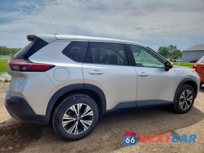 Trzecie zdjęcie samochodu z tyłu: 2021 NISSAN ROGUE SV VIN:5N1AT3BBXMC729926 - miniatura