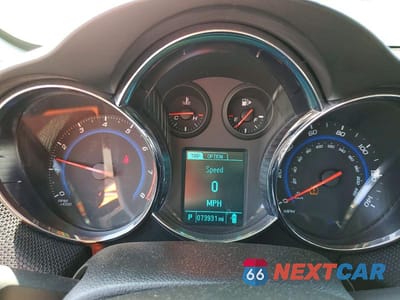 Zdjęcie 9 z 12 samochodu: 2015 CHEVROLET CRUZE LT VIN:1G1PC5SB0F7242894 - miniatura