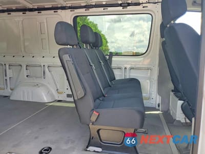 Zdjęcie 10 z 12 samochodu: 2015 MERCEDES-BENZ SPRINTER 2500 VIN:WD3PE7CC3F5956903 - miniatura
